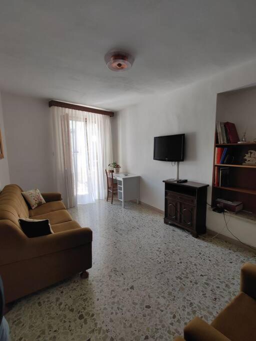 Casa Vacanza Pacentro Ngoại thất bức ảnh